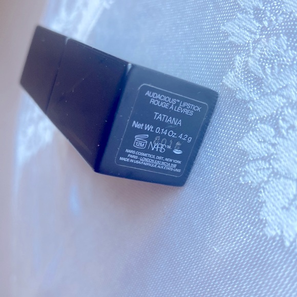NWOT.  NARS Audacious lipstick in Tatiana shade.  Full size. - Picture 3 of 3